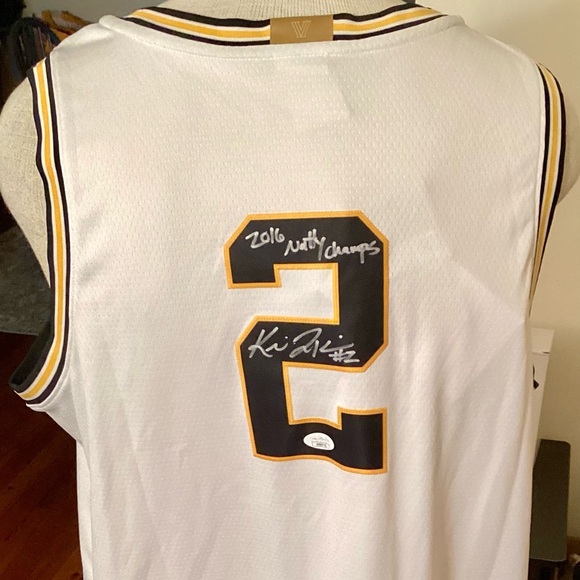 Villanova Wildcats Autographed White Kris Jenkins Jersey - Picture 3 of 5